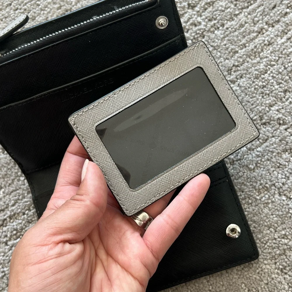 Michael Kors Snap Wallet with Card Case Insert - Picture 11 of 13